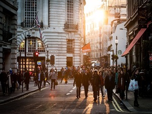 Who Should You Trust When Purchasing Technology?